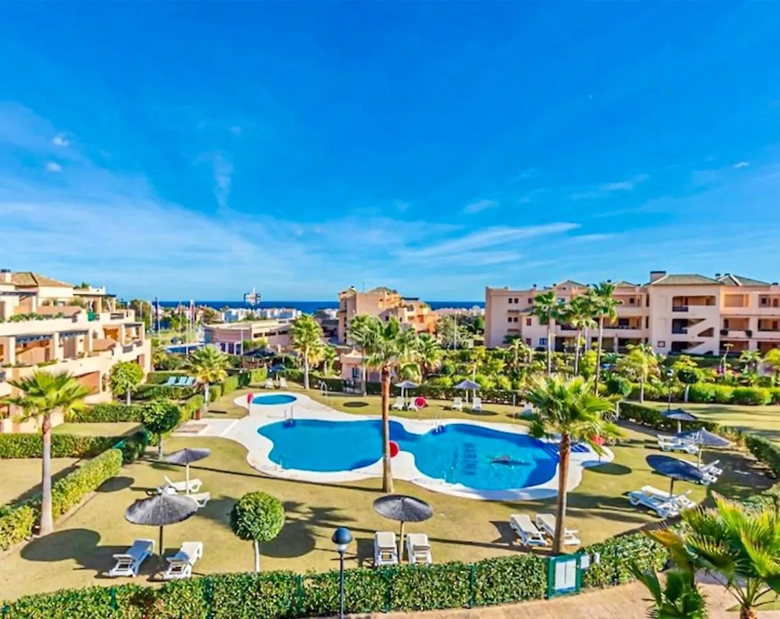 Casares Beach Golf Apartment With Private Garden Direct Pool Access España